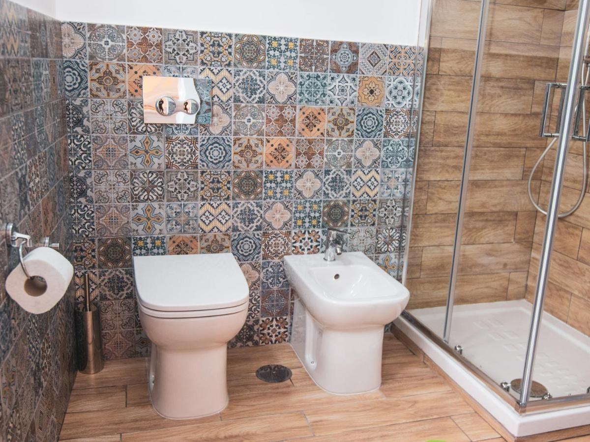 Casa Masaniello - Affittacamere Guesthouse In Historical Center Toledo Station Naples Extérieur photo